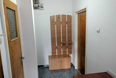 Garsonieră decomandată în Gorjului - 2