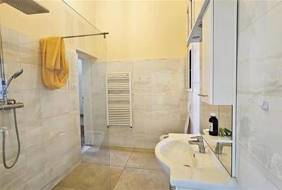 APARTAMENT/BIROU 3 CAMERE DE INCHIRIAT CLADIRE ISTORICA  PIATA MOCIONI - 12