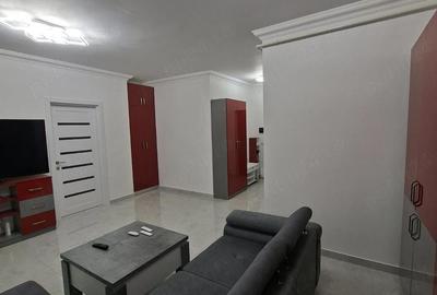 Apartament cu 3 camere semidecomandat în Central - 4