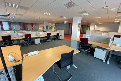 Birou, de 600 mp, în Nord - 9