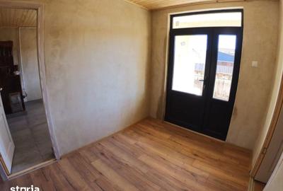 Casă cu 4 camere cu Teren 1770 Mp în Ciorani - 16
