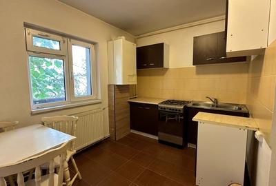 Apartament cu 3 camere de inchiriat - 7