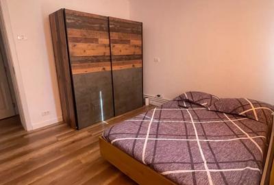 Vand apartament zona 300 Micalaca - 4