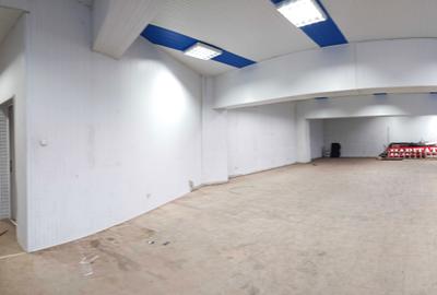 Spațiu comercial, de 220 mp, în Central - 2