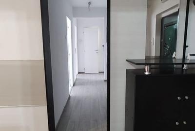 Apartament cu 3 camere decomandat în Bălcescu - 2