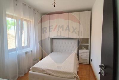 Casă individuală cu 4 camere cu Canalizare în Sud - 11