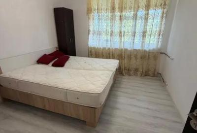 Apartament cu 3 camere semidecomandat în Central - 8