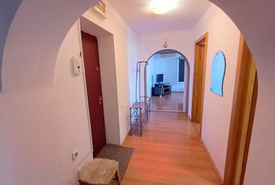 Vanzare 3 camere-Imobiliare MAXICONFORT - 5