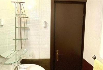 Apartament 4 camere, etaj 2, zona Hurmuzachi, Radauti - 13