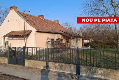 Casă cu Teren 1100 Mp în Central - 2