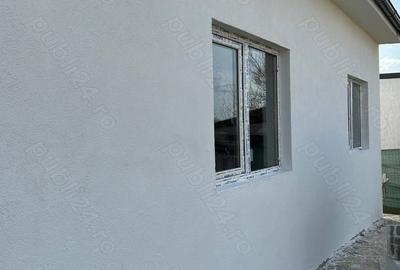 Casă cu 3 camere cu Teren 300 Mp în Corbu - 2