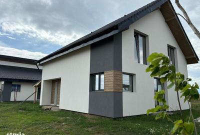 Casă cu 4 camere în Ștrand - 1