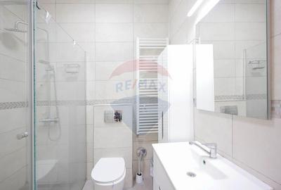 Casa cu piscina ?i garaj de vanzare in Sanmartin, B... - 8