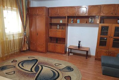 Garsonieră decomandată în Central - 9