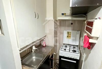 Garsonieră de închiriat în Zona Port – etaj 3, mobilată și utilată - 3