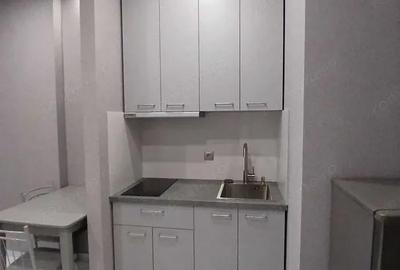 Garsonieră decomandată în Central - 3