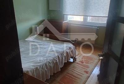 Apartament cu 3 camere în Central