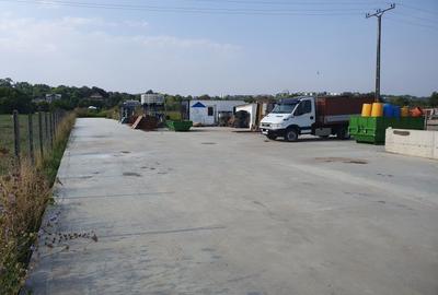 Teren de 2200 mp, în Exterior Vest - 2