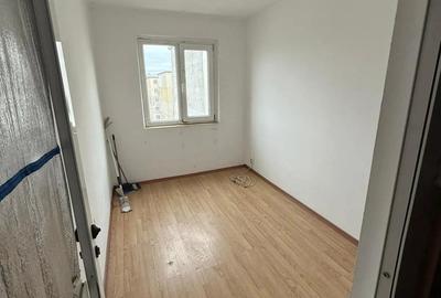 De vanzare apartament 4 camere cf2 - 9