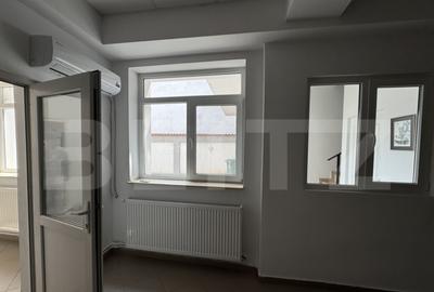 Cladire comerciala, 360 mp, 335 mp teren, zona centrala - 12