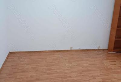 Diferite Birouri de la 15 mp utili la 135 mp utili - COMPLET RENOVAT LA 220 EURO - 7