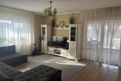 Casă cu 4 camere cu Teren 1000 Mp în Grădiștea - 6