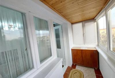 3 camere, decomandat, 2 balcoane, 72 mp, et.4, Dorobanti, str Columbelor - 16