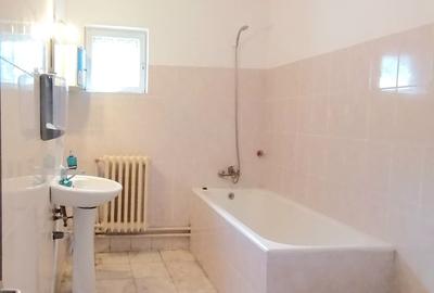 Casă cu 5 camere cu Canalizare în Vatra Luminoasă - 8