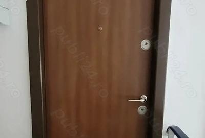 Apartament cu 3 camere semidecomandat în Giurgiului - 6
