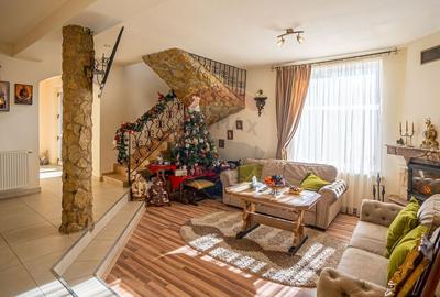 Vila de lux  cu 6 camere de vanzare /534 mp teren/Simon Bran - 20