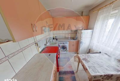 Apartament cu 2 camere, mobilat în Central