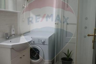 Garsoniera luminoasa si bine compartimentata, - 8