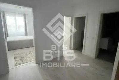 Apartament cu 3 camere decomandat în Centura - 1