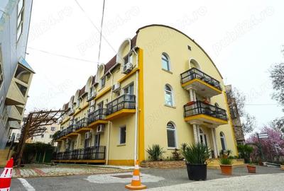 Spațiu comercial, de 2,200 mp, în Central - 1