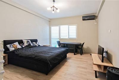 Spațiu comercial, de 53.810001373291 mp, în Neptun - 4