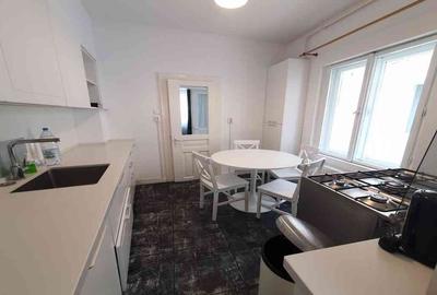 Oferta inchiriere casa zona Centrul Istoric Schei - 10