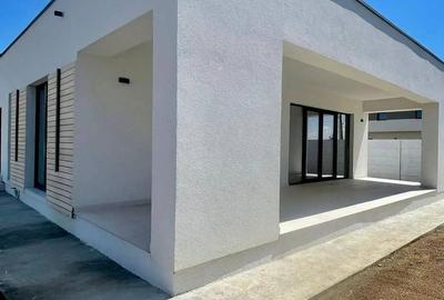 Casă cu 4 camere în Tamași - 3