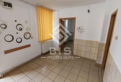 Birou, de 40 mp, în Central - 2