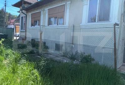 Casă cu 6 camere cu Teren 600 Mp în Central