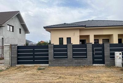 Casă cu 2 camere cu Teren 330 Mp în Central - 3