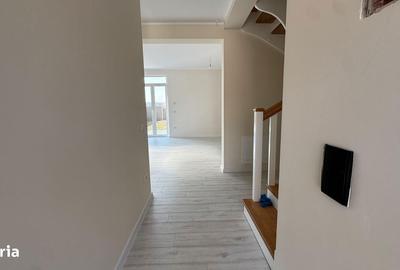 Casă cu 4 camere în Central - 4