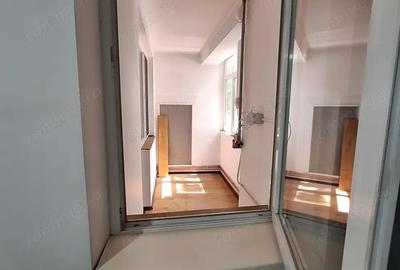 De vanzare Apartament 2 camere decomandat, Etaj 1, Bloc de caramida Circumvala?iunii - 3