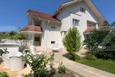 Casă cu 3 camere cu Teren 1400 Mp în Micro 6 - 6