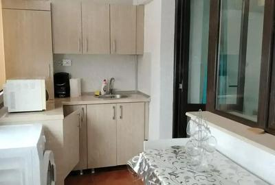 Garsonieră decomandată în Central - 4