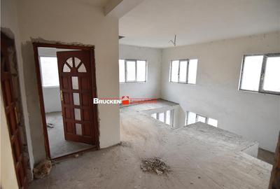 CASA | CENTRAL | MARGHITA CASA | CENTRAL | MARGHITA - 13