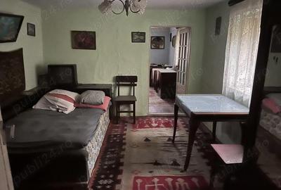 Casă cu 4 camere în Central - 3