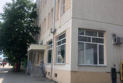 SPATIU COMERCIAL CU DESCHIDERE 30 ML LA BULEVARDUL REVOLUTIEI - 3
