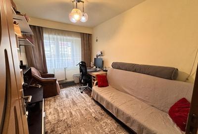 Apartament cu 3 camere decomandat, mobilat în Central - 3