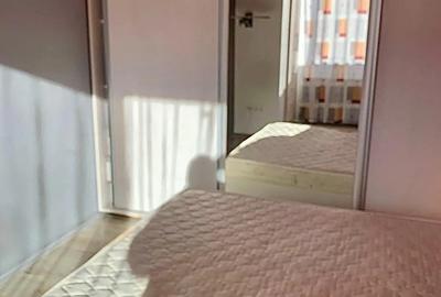 Vand apartament 2 camere, micro 3, etaj 2 - 2