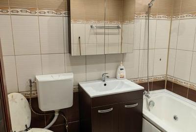 Apartament cu 2 camere decomandat în Micro 9 - 3